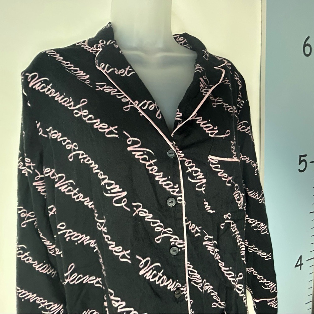 Victoria's Secret‎ Black & Pink Spell-out Logo Pajama Top S/P Short - Picture 7 of 13